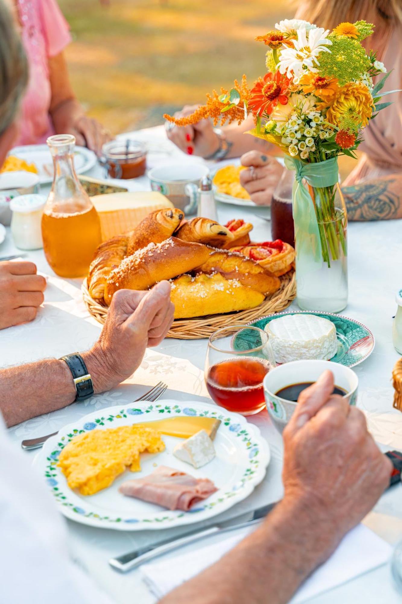 Le Domaine De Gorneton Bed & Breakfast Chasse-sur-Rhône Dış mekan fotoğraf